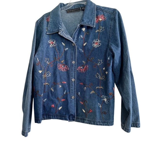 VTG New Identity Blue Denim Jean Jacket Embroidered Floral Cotton L - Picture 3 of 6